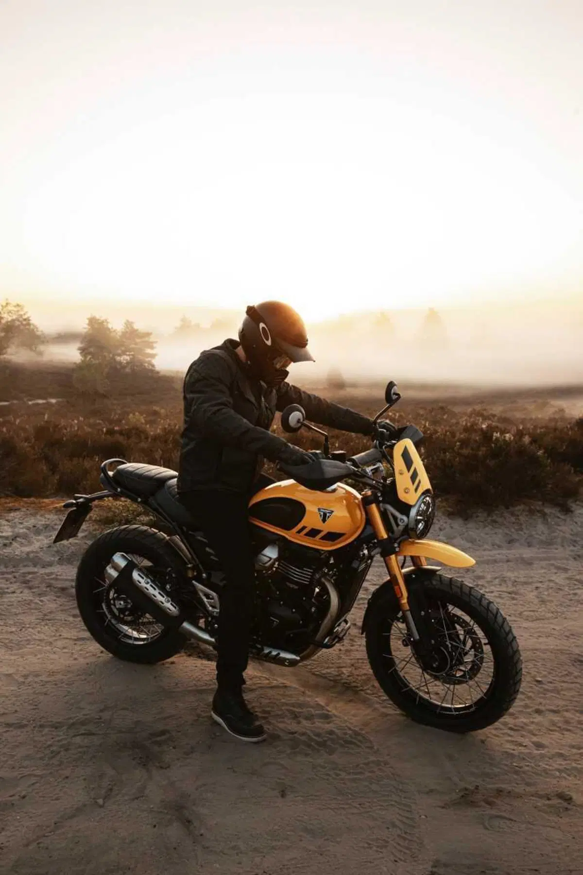 Arriva la Triumph Scrambler 400 XC: ruote a raggi e vocazione off-road [GALLERY] (30)