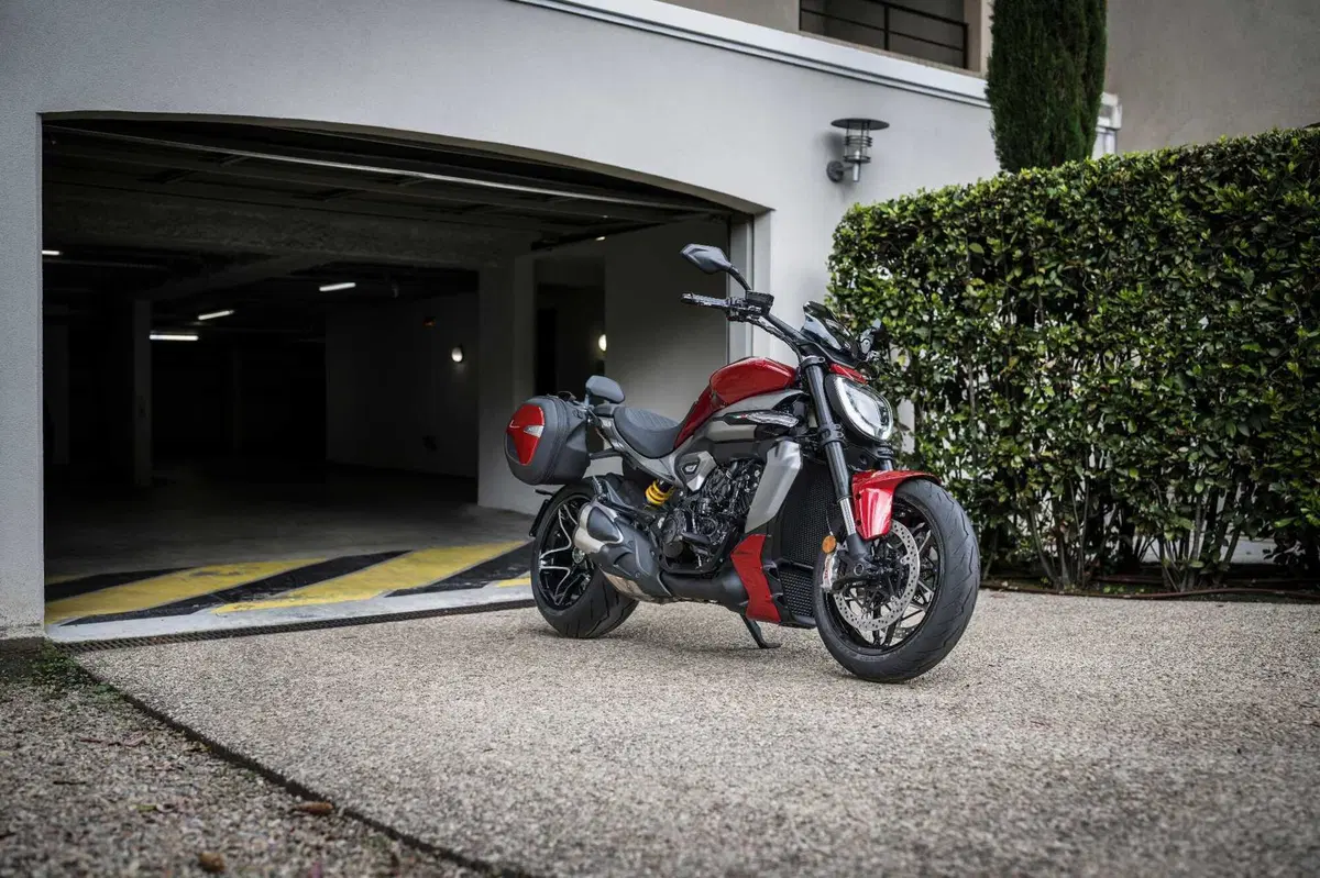 Ducati Multistrada V2 e XDiavel V4: accessori per ogni desiderio 