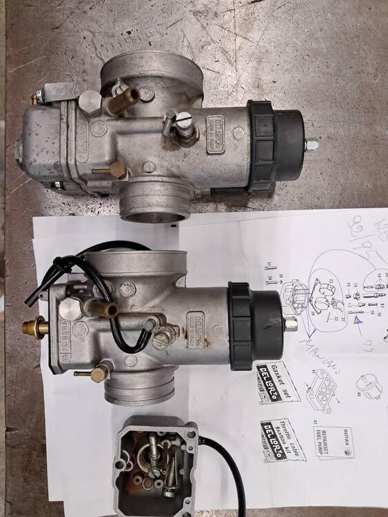 2 CARBURATORI VHSB 34 LD APRILIA ROTAX 122 123 Dell'Orto (2)