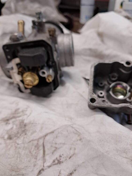 2 CARBURATORI VHSB 34 LD APRILIA ROTAX 122 123 Dell'Orto (5)
