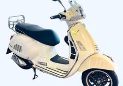 Vespa GTS 300 Hpe (2021 - 22) usata