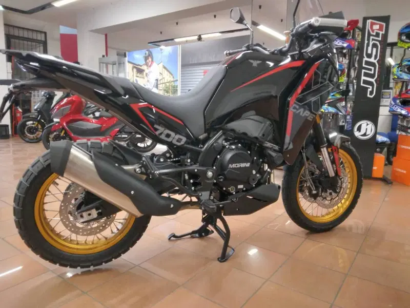 Moto Morini X-Cape 700 Gold Edition (2025 - 26) (3)