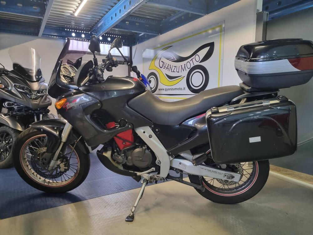 Aprilia Pegaso 650 (1997 - 00)