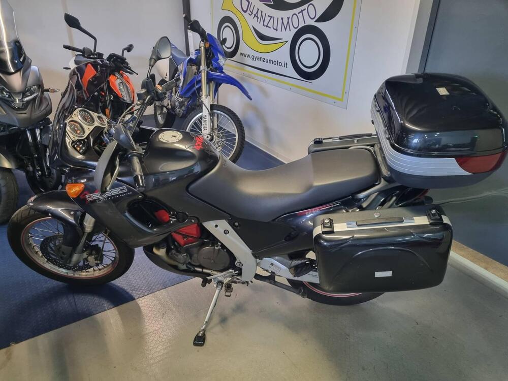 Aprilia Pegaso 650 (1997 - 00) (2)