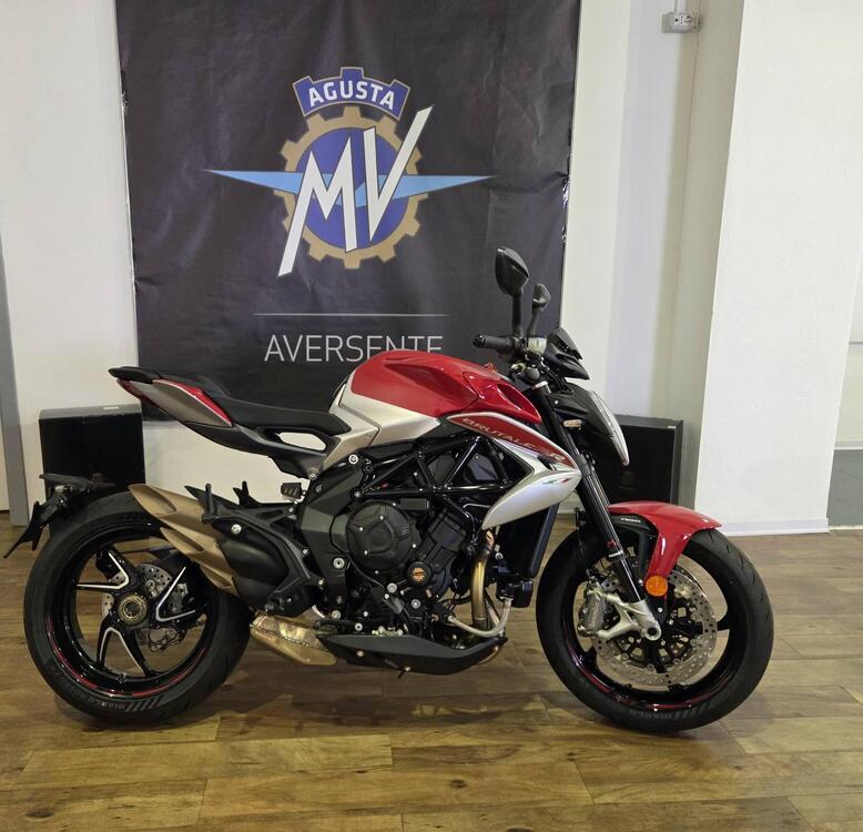 MV Agusta Brutale 800 RR Ottantesimo (2025) (2)