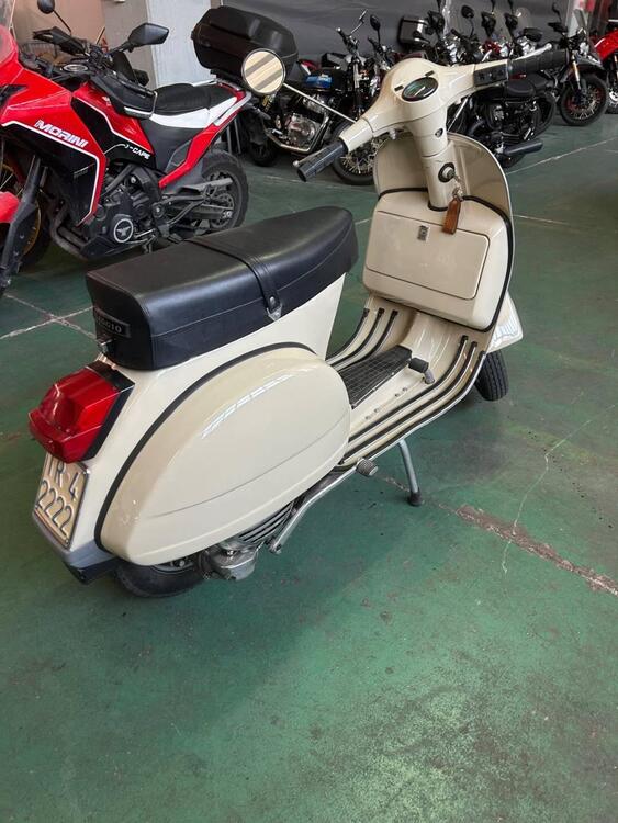 Piaggio Vespa PX 150 (2)