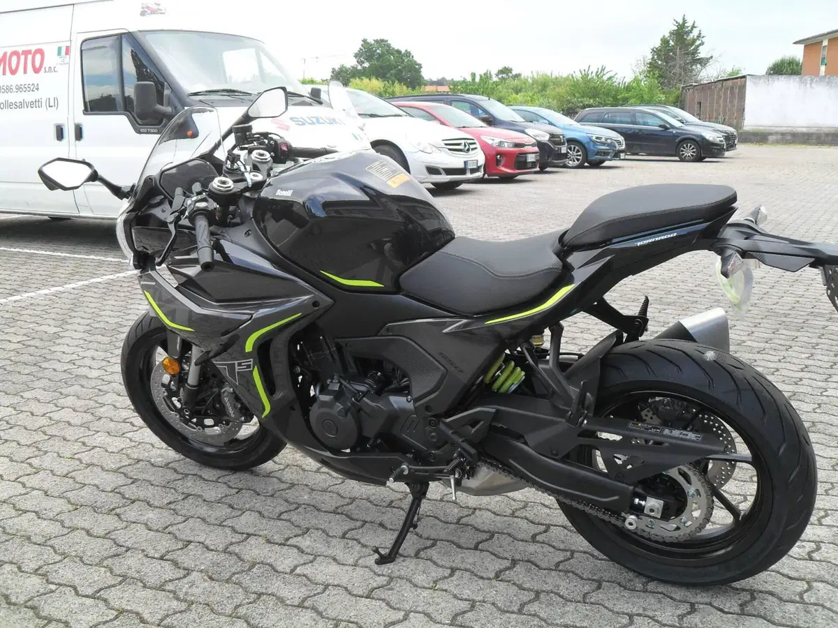 Benelli Tornado 550 (2025 - 26) (2)