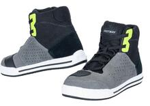 Scarpa tecnica Fastway S-2401 e S-2501 su Louis Moto