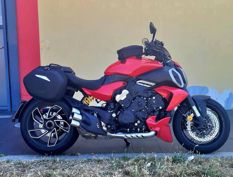 Ducati Diavel V4 (2023 - 25)