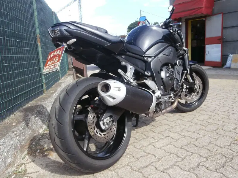 Yamaha FZ1 (2006 - 16) (4)