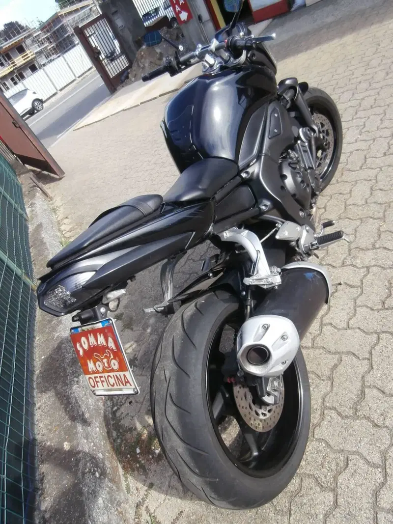 Yamaha FZ1 (2006 - 16) (13)