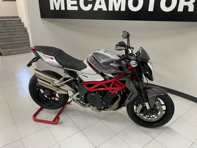 MV Agusta Brutale 1090 RR (2009 - 15) usata