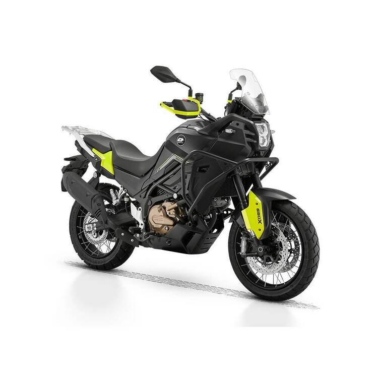 QJ Motor SVT 650 X (2025) (2)