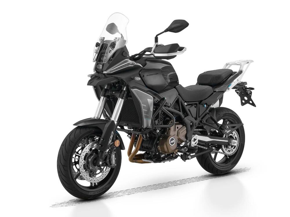 QJ Motor SRT 700 (2024 - 25)