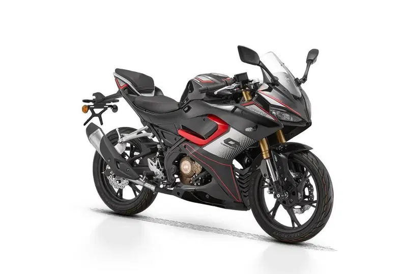 QJ Motor SRK 125 R (2025 - 26)