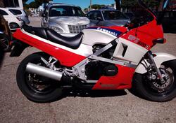 Kawasaki GPZ 600 R d'epoca