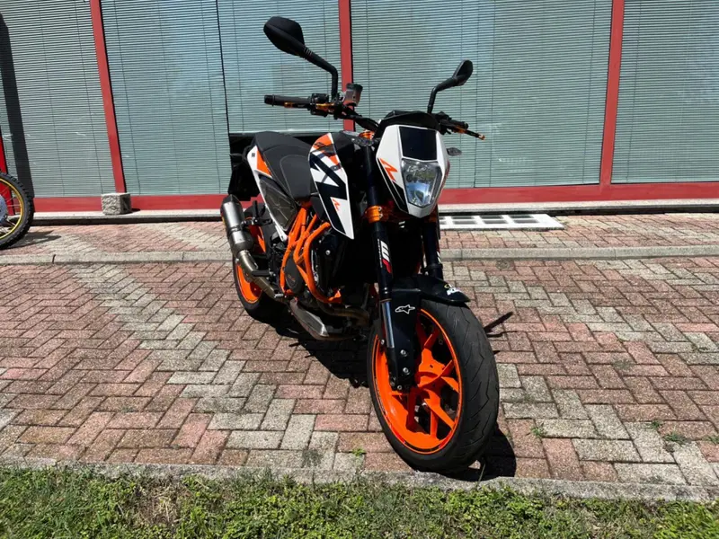 KTM 690 Duke R (2010 - 15) (4)