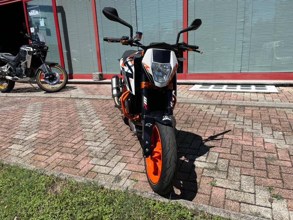 KTM 690 Duke R (2010 - 15) (5)