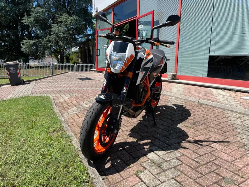 KTM 690 Duke R (2010 - 15) (7)