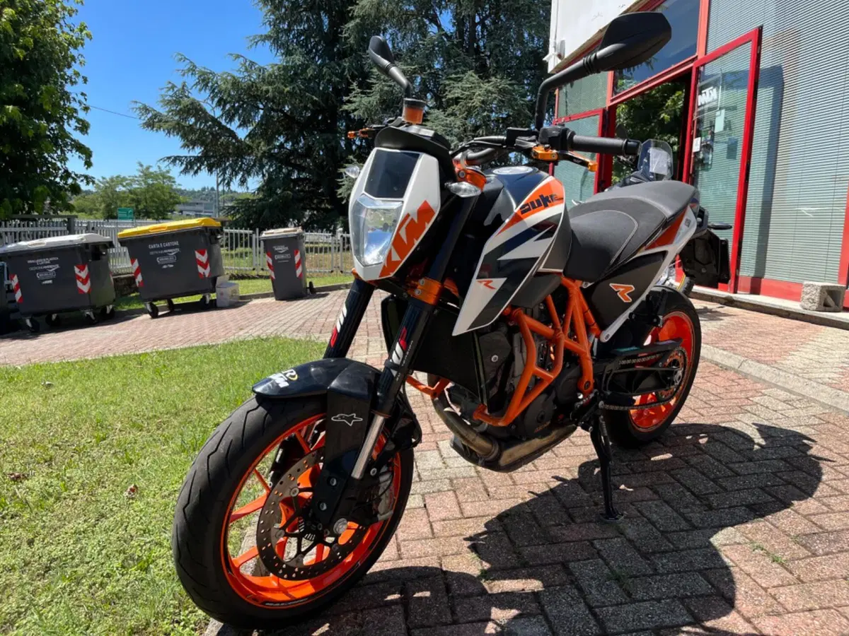 KTM 690 Duke R (2010 - 15) (8)