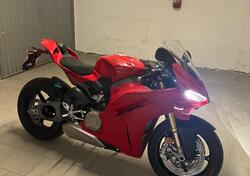 Ducati Panigale V4 S (2025) usata