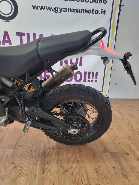 Ducati DesertX (2022 - 25) (4)