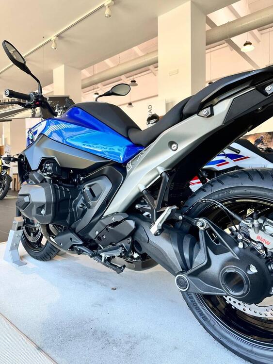 Bmw R 1300 R (2026) (3)