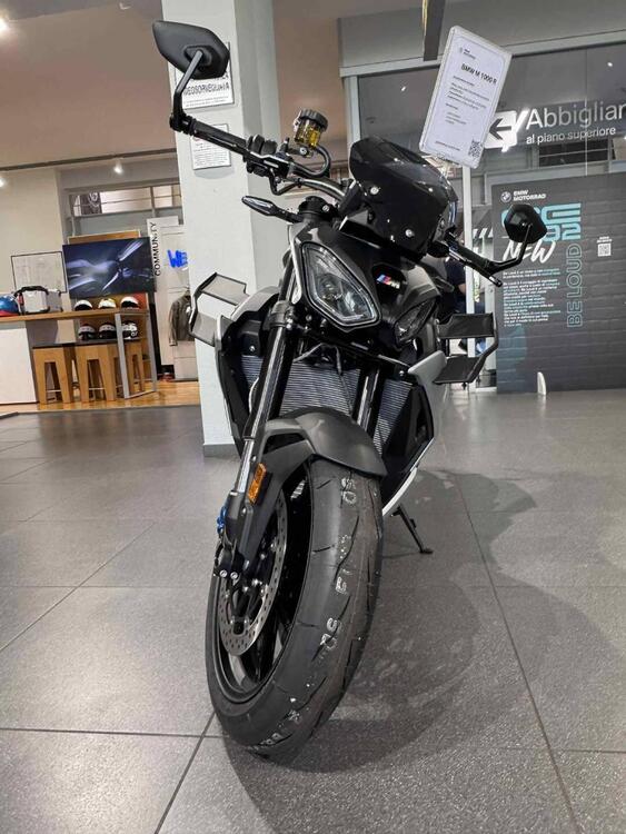 Bmw M 1000 R (2025) (3)