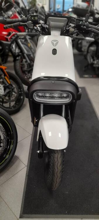 Yadea Y1S Pro (2023 - 25) (3)