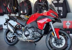 Ducati Multistrada V2 S (2025) nuova