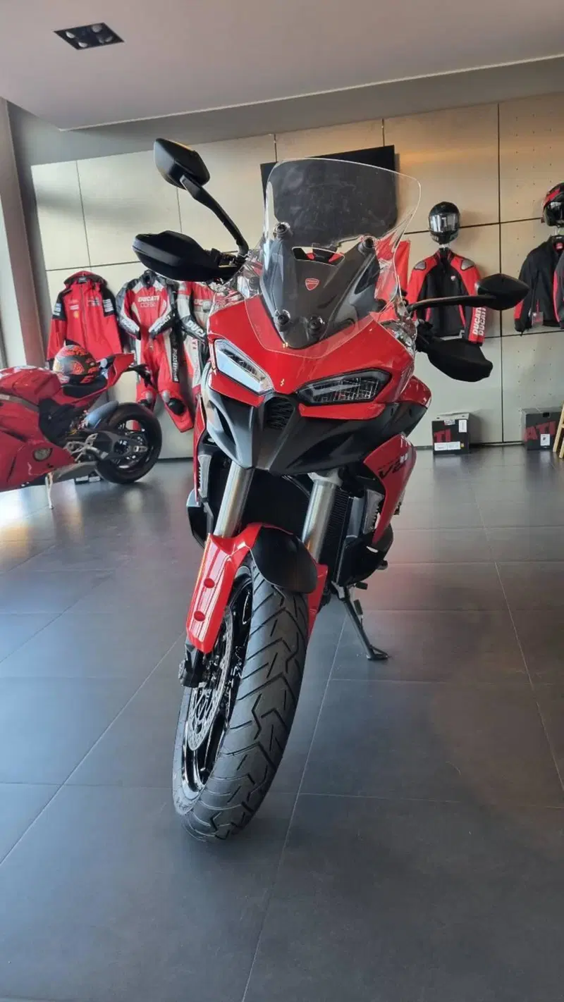 Ducati Multistrada V2 S (2025 - 26) (2)