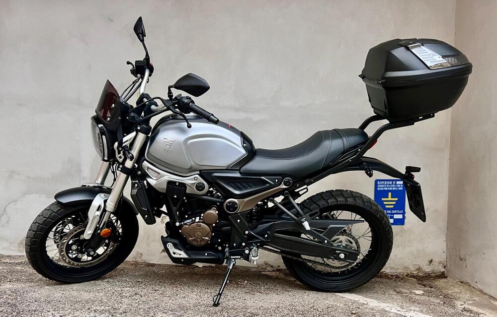 Voge Trofeo 300ACX Scrambler (2021 - 25)