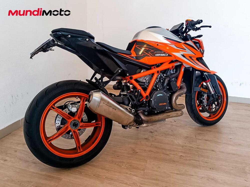KTM 1290 Super Duke R (2019) (3)