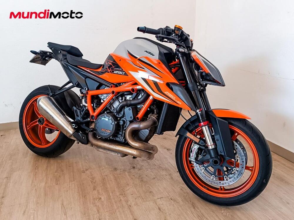KTM 1290 Super Duke R (2019) (2)