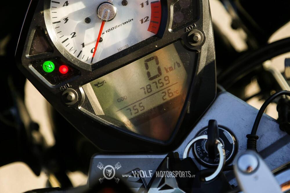 Suzuki SV 650 (2006 - 11) (4)