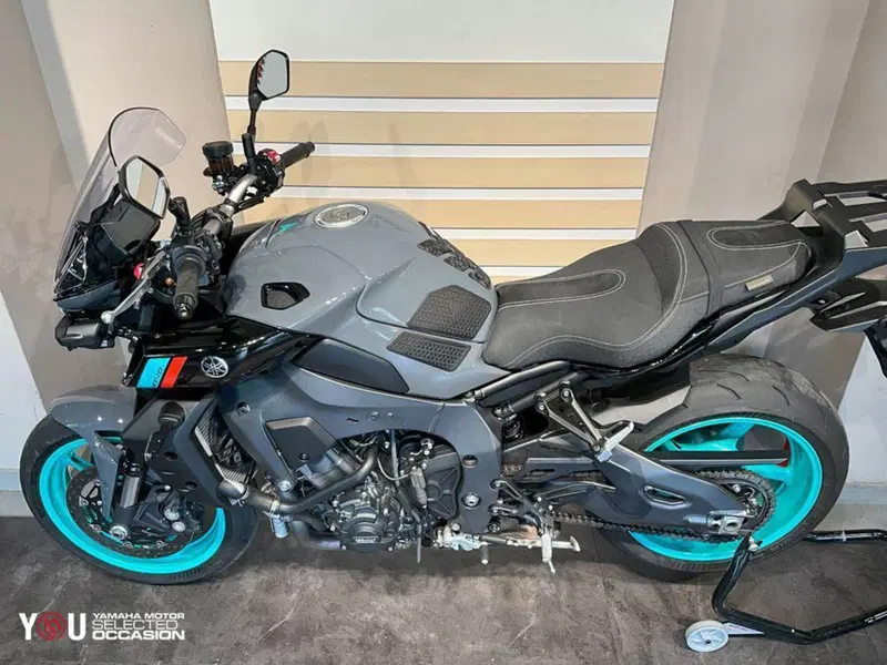 Yamaha MT-10 (2022 - 26) (5)