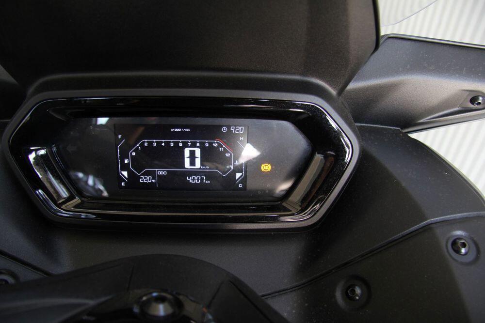 Yamaha X-Max 125 (2025) (5)