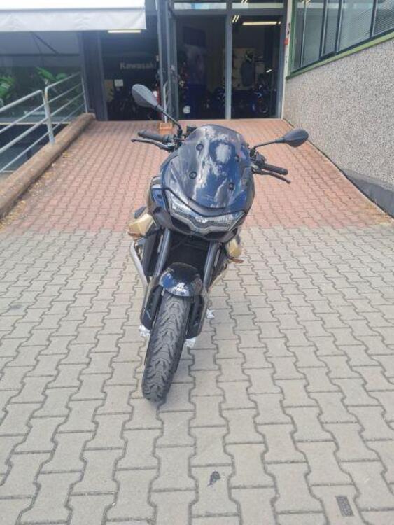 Moto Guzzi V100 Mandello (2022 - 24) (5)