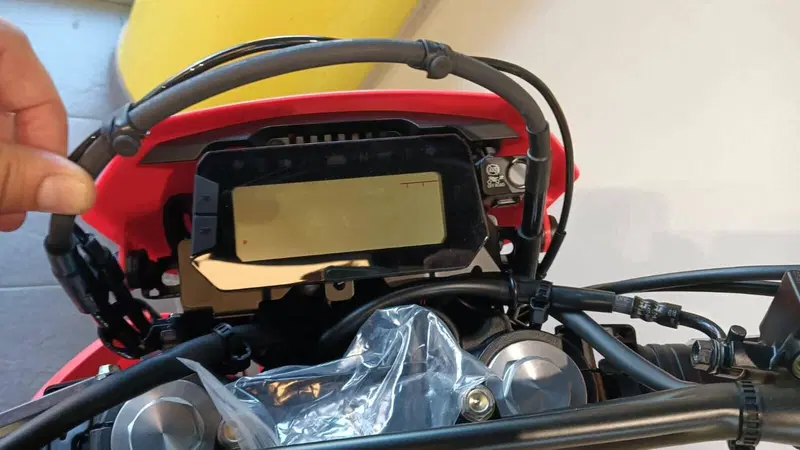 Honda CRF 300L (2025 - 26) (5)