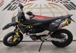 Husqvarna 701 Supermoto (2023 - 25) usata