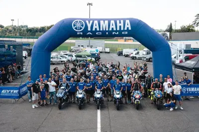SBK R1 BLU DAYS a Vallelunga, 2 giorni una sola passione: la R1  