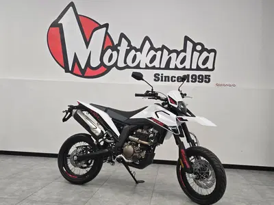 Malaguti XSM 125 (2021 - 26) usata