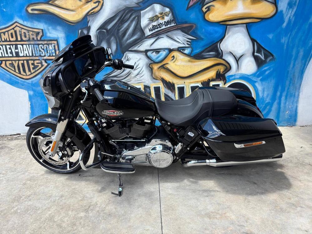 Harley-Davidson Street Glide (2024 - 25)