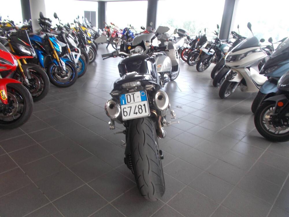 Triumph Speed Triple 1050 (2005 - 11) (3)