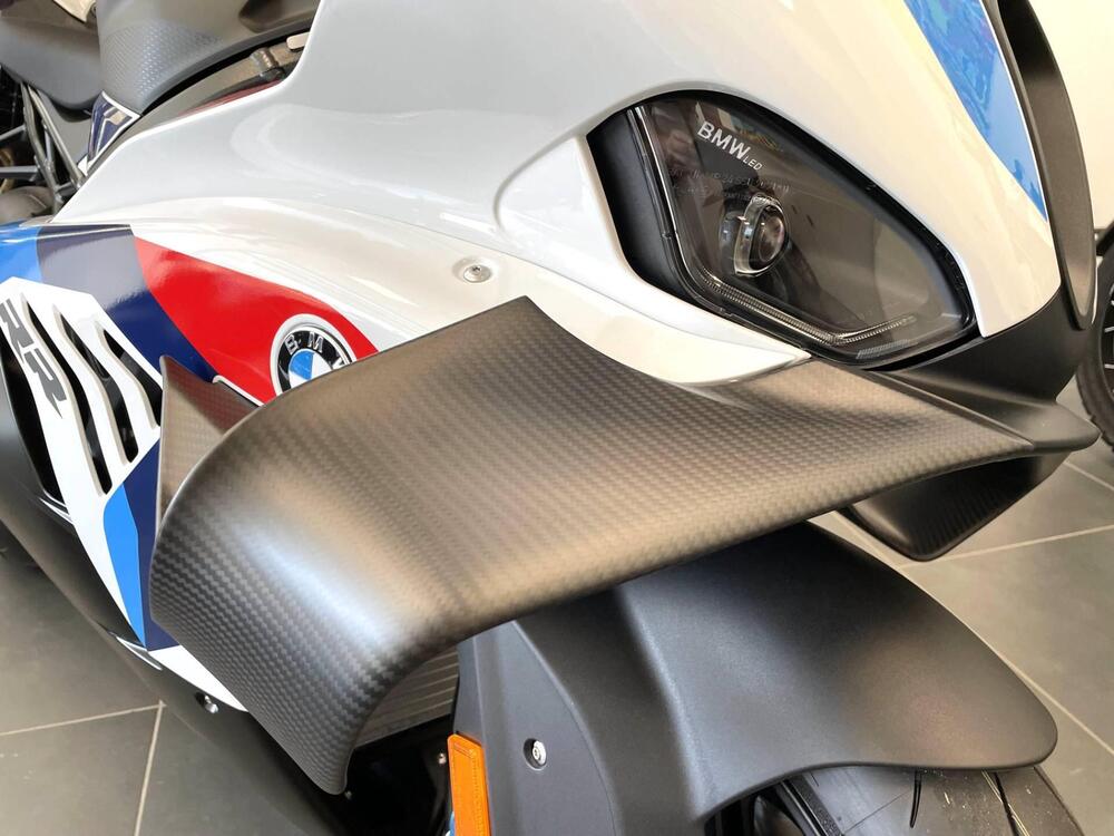 Bmw M 1000 RR (2025) (4)