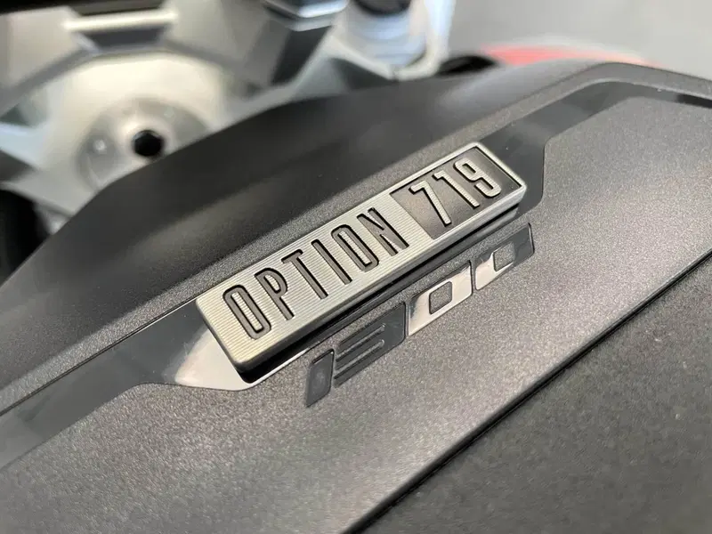 Bmw R 1300 R (2026) (11)