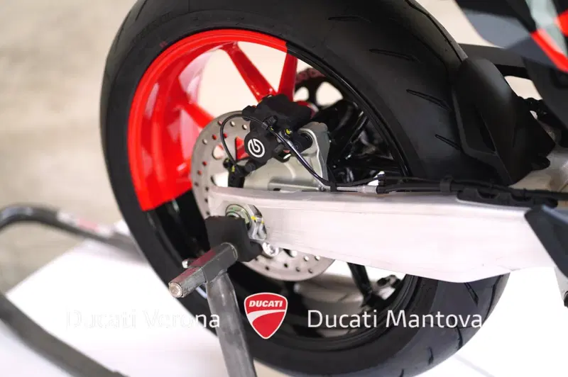 Ducati Hypermotard 698 Mono RVE (2024 - 26) (13)