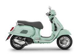 Vespa GTS 300 (2023 - 24) usata