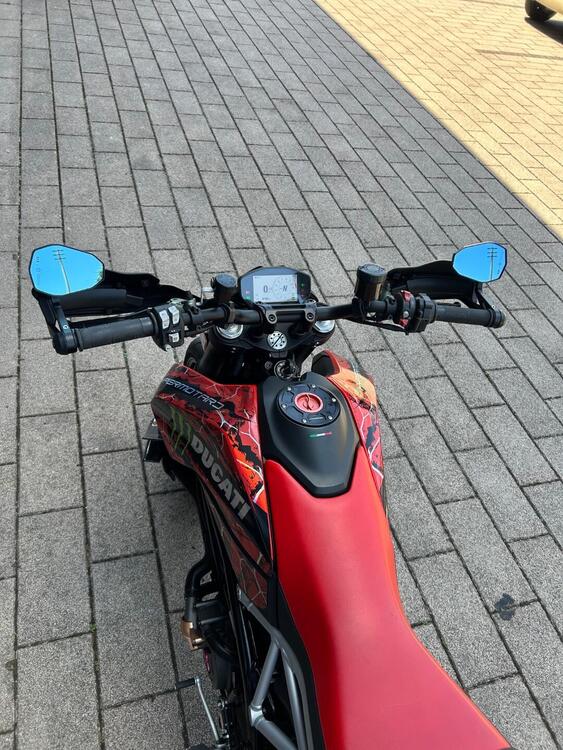 Ducati Hypermotard 950 RVE (2022 - 25) (3)