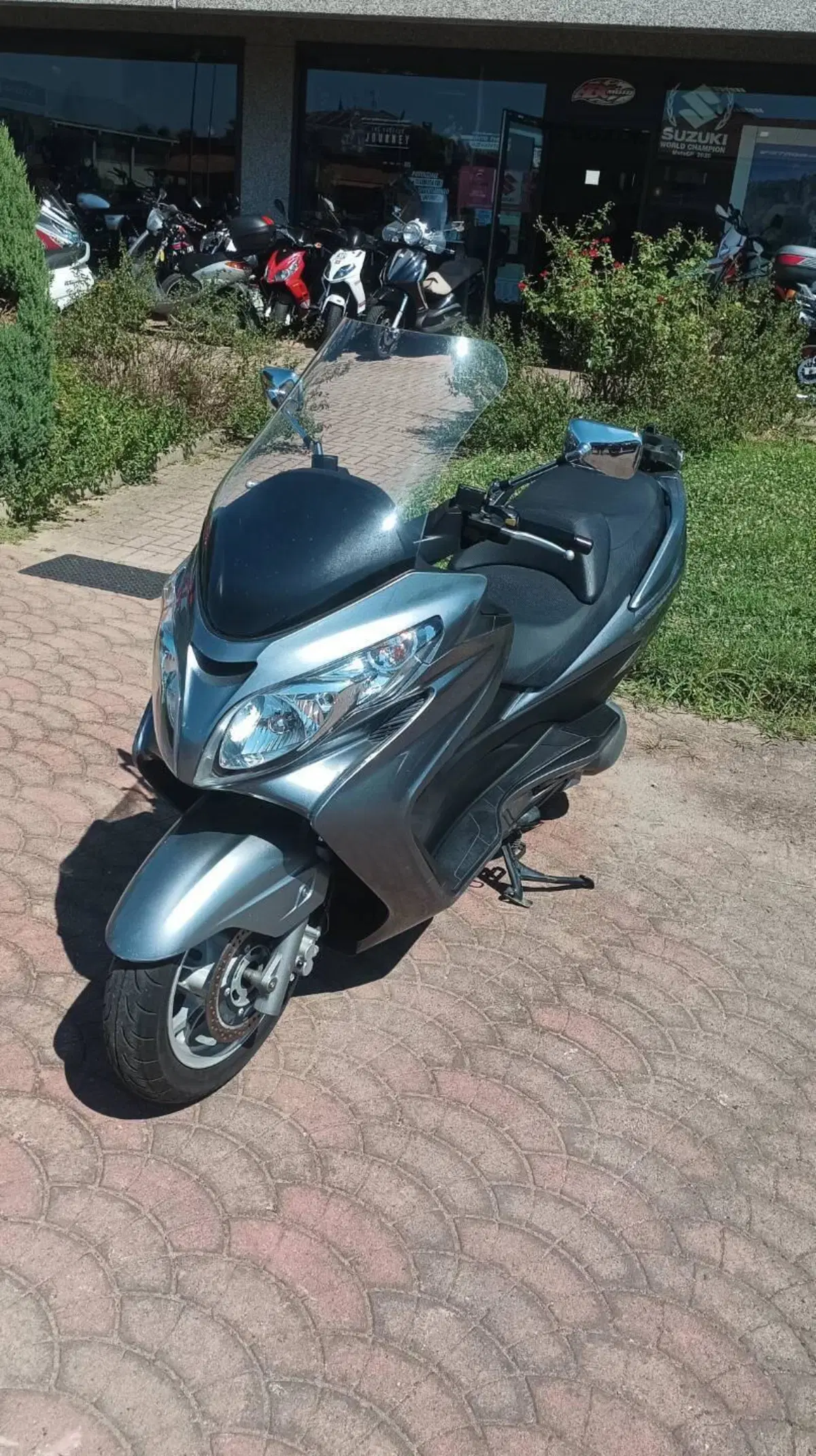 Suzuki Burgman AN 400 (2006 - 07)